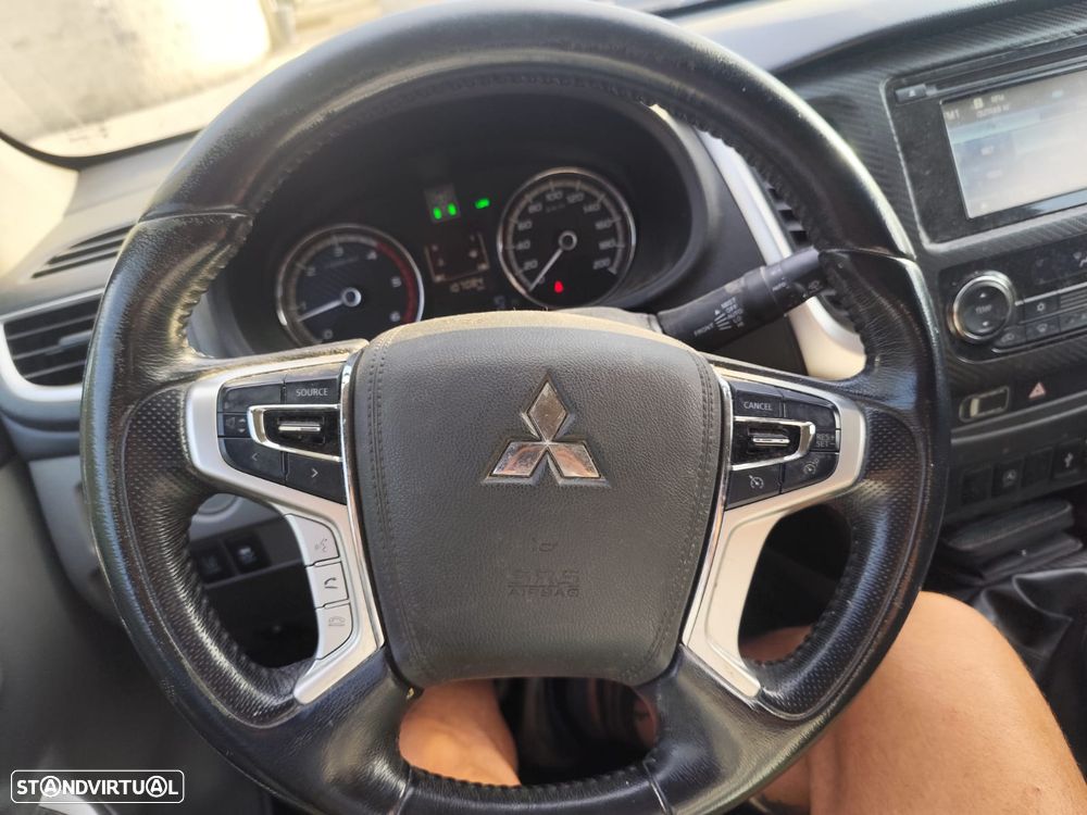 Mitsubishi L200 - 5
