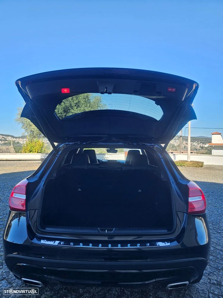 Mercedes-Benz GLA 200 (CDI) d Urban - 14