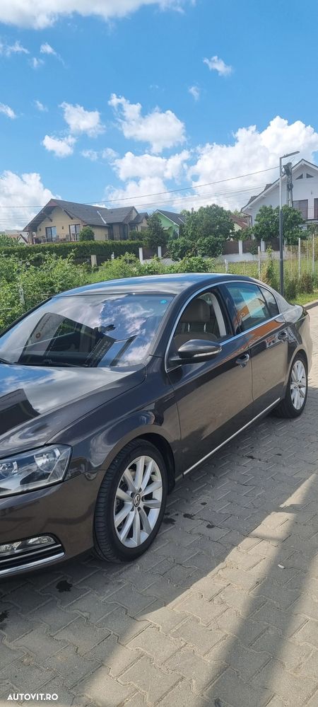 Volkswagen Passat 2.0 TDI BlueMotion Technology Highline - 2