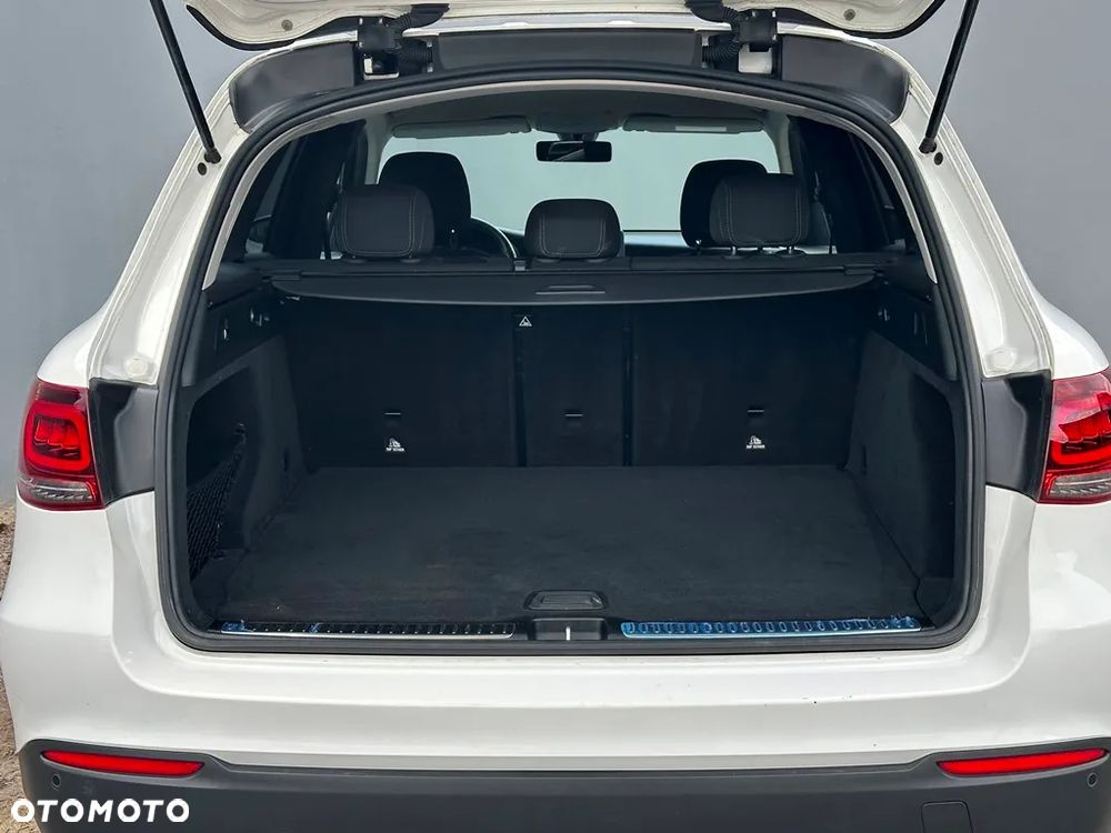 Mercedes-Benz GLC 200 d - 35