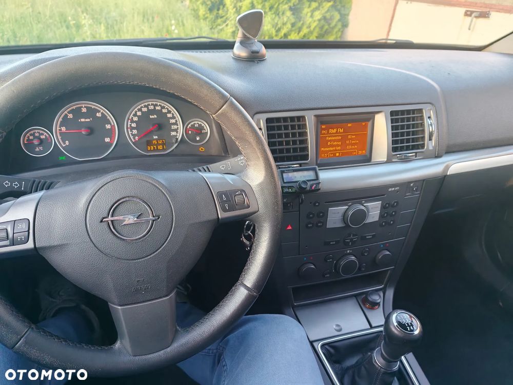 Opel Vectra 1.9 CDTI Cosmo - 17
