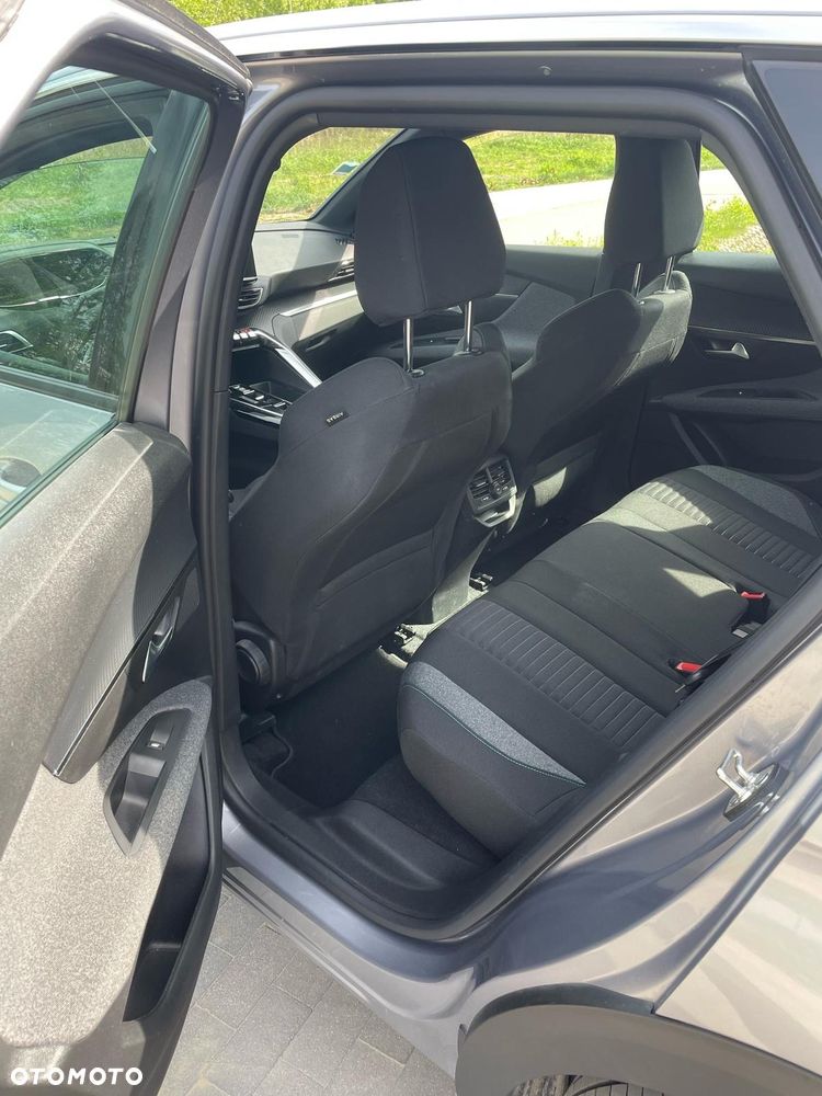 Peugeot 3008 PureTech 130 Stop & Start GPF EAT8 Active Business-Paket - 8
