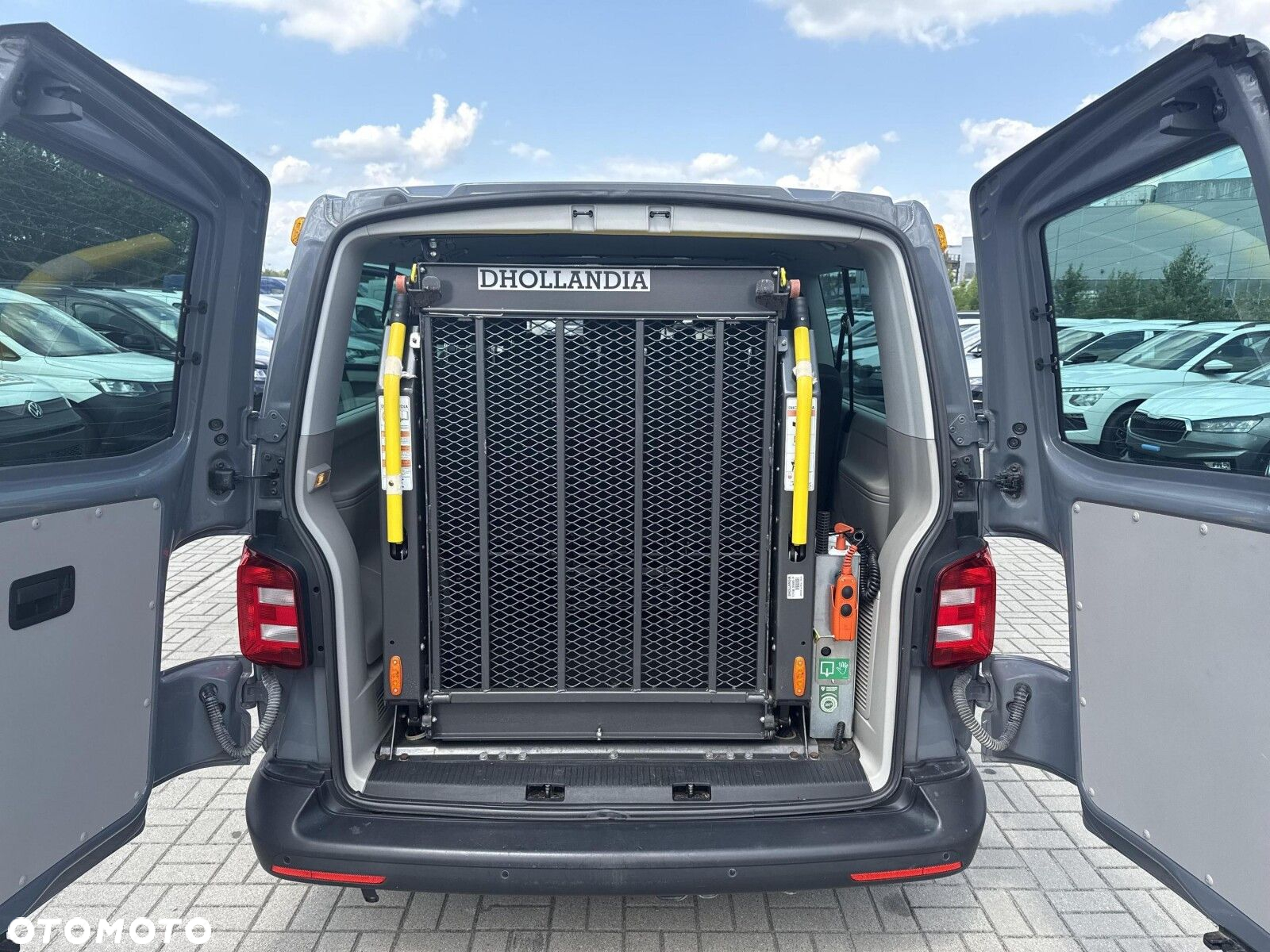 Volkswagen Transporter - 15