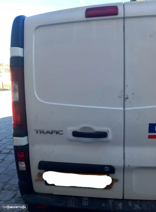 Porta Trás Esquerda Renault Trafic III 2016 - 1