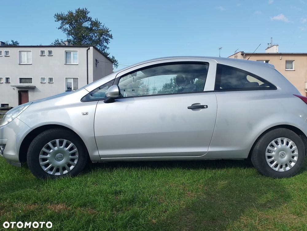 Opel Corsa 1.0 12V Essentia - 7