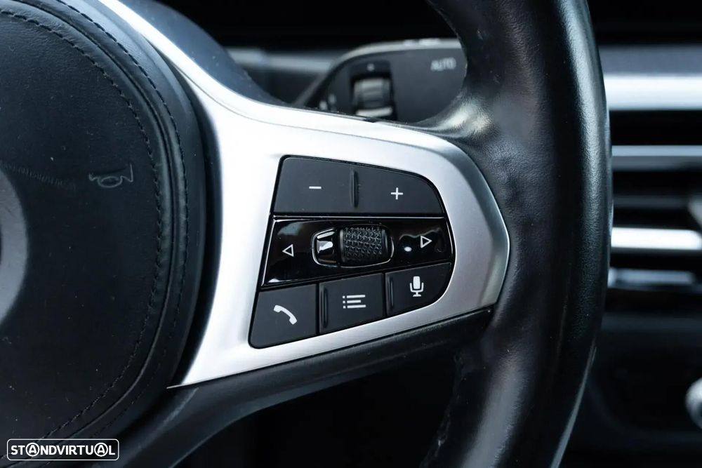 BMW i4 eDrive40 Pack Desportivo M - 39