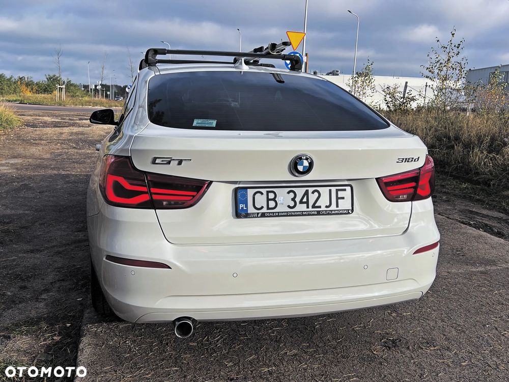 BMW 3GT 318d Business Edition - 22