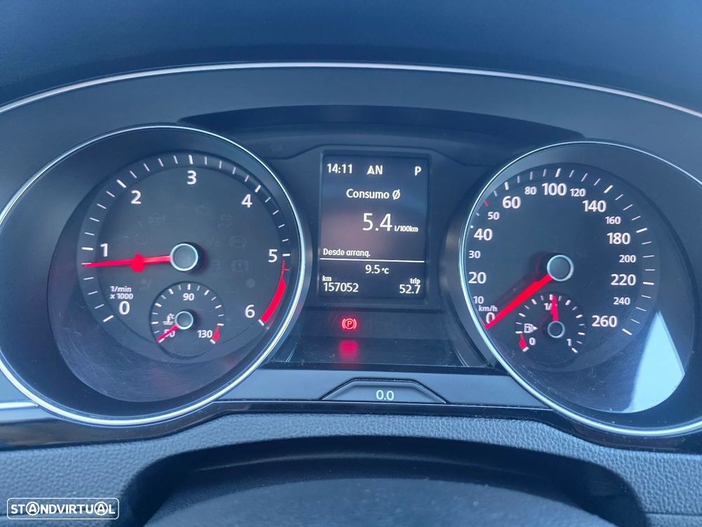 VW Passat Variant 2.0 TDi Highline DSG - 18