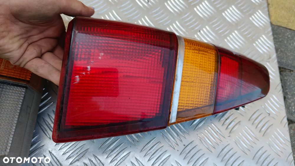 Lampa prawy tył VW Passat B1 sedan kombi passat B2 kombi - 3