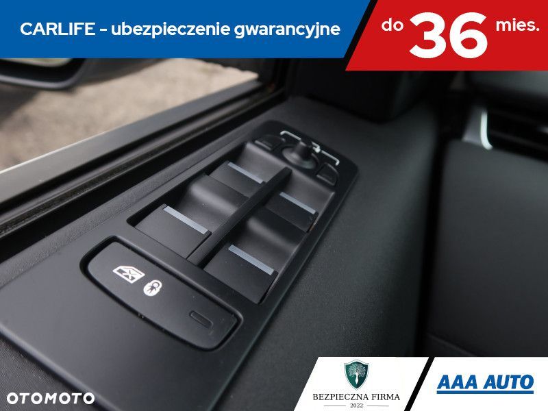 Land Rover Discovery Sport - 18