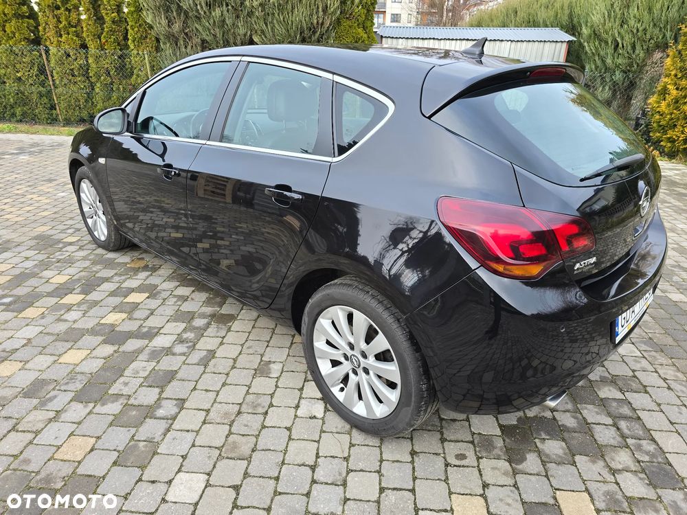 Opel Astra 2.0 CDTI Enjoy - 3