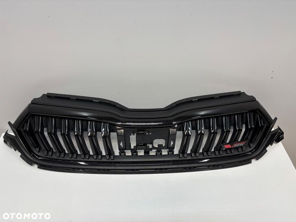 Skoda Octavia IV 4 VRS V RS Grill Atrapa Zderzaka 5E3853663C - 8