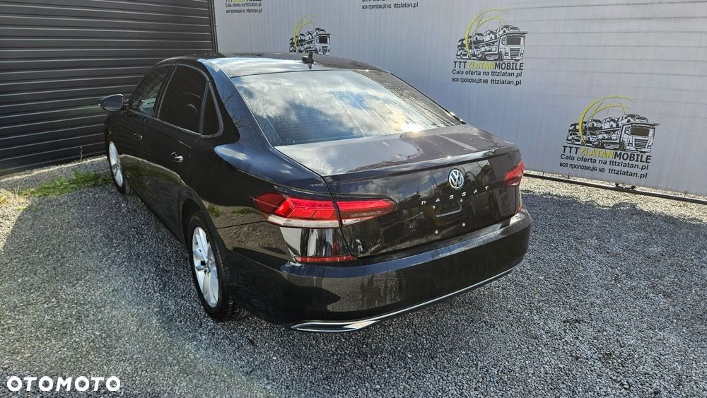 Volkswagen Passat - 24