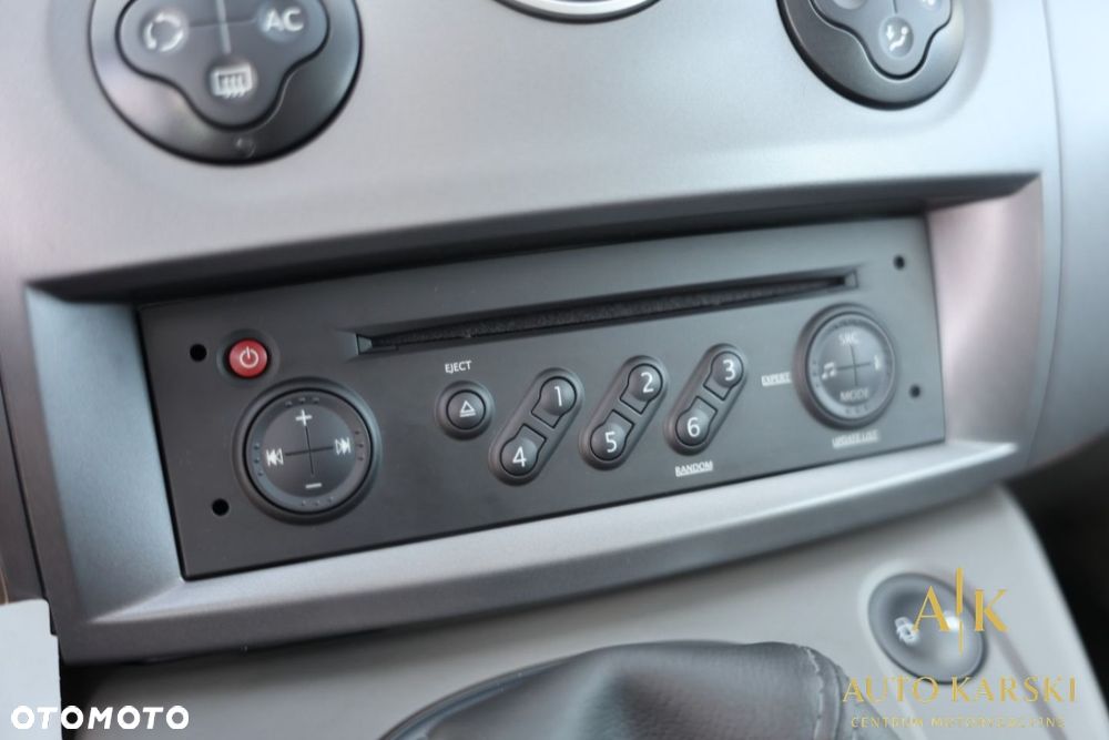 Renault Scenic - 25