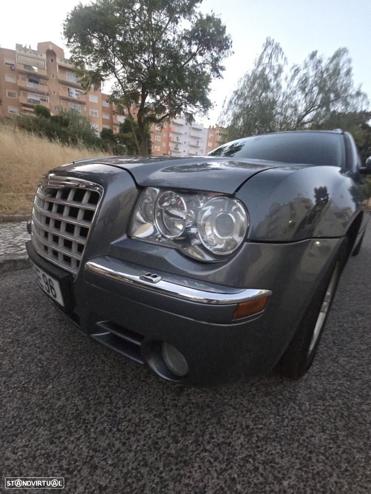 Chrysler 300 C Touring 3.0 CRD - 36