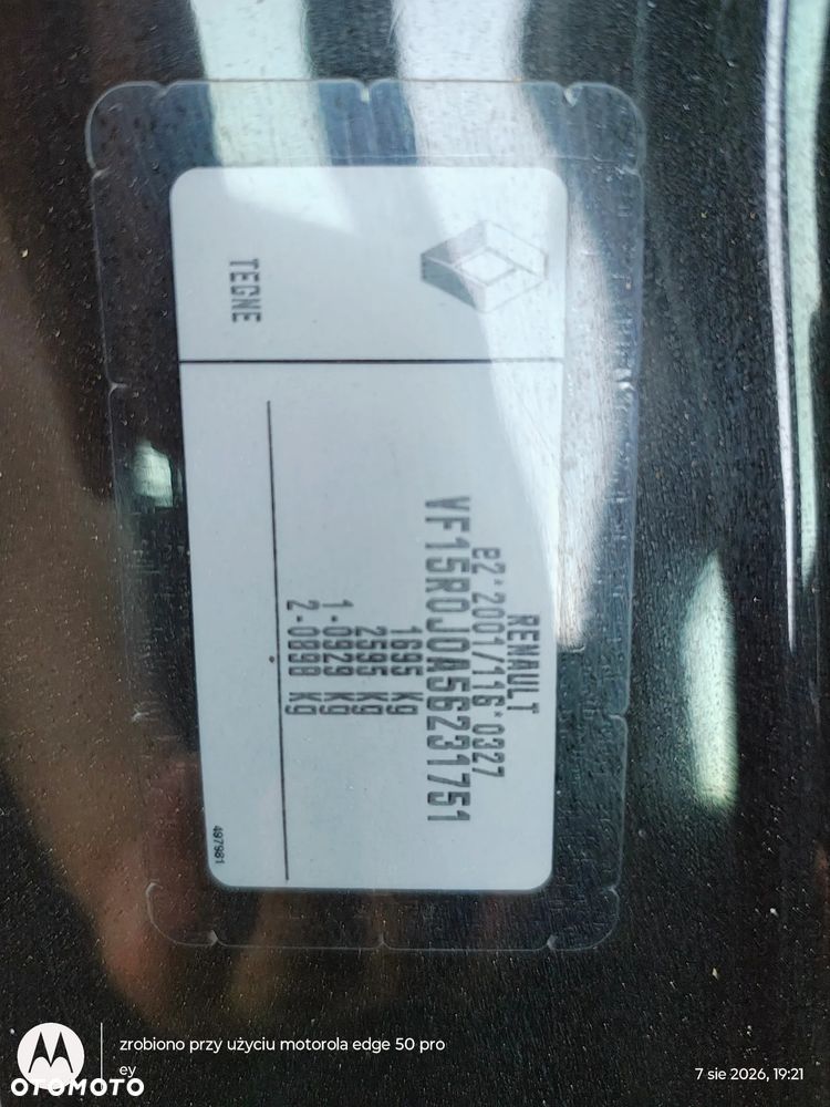 Renault Clio - 28