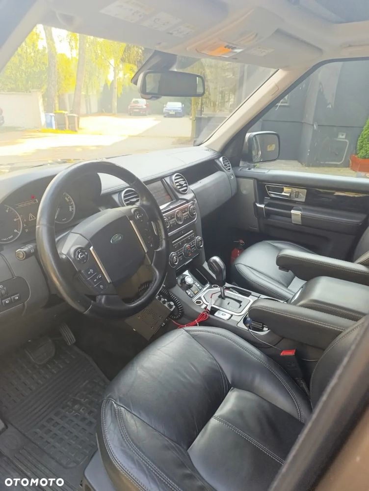 Land Rover Discovery - 17