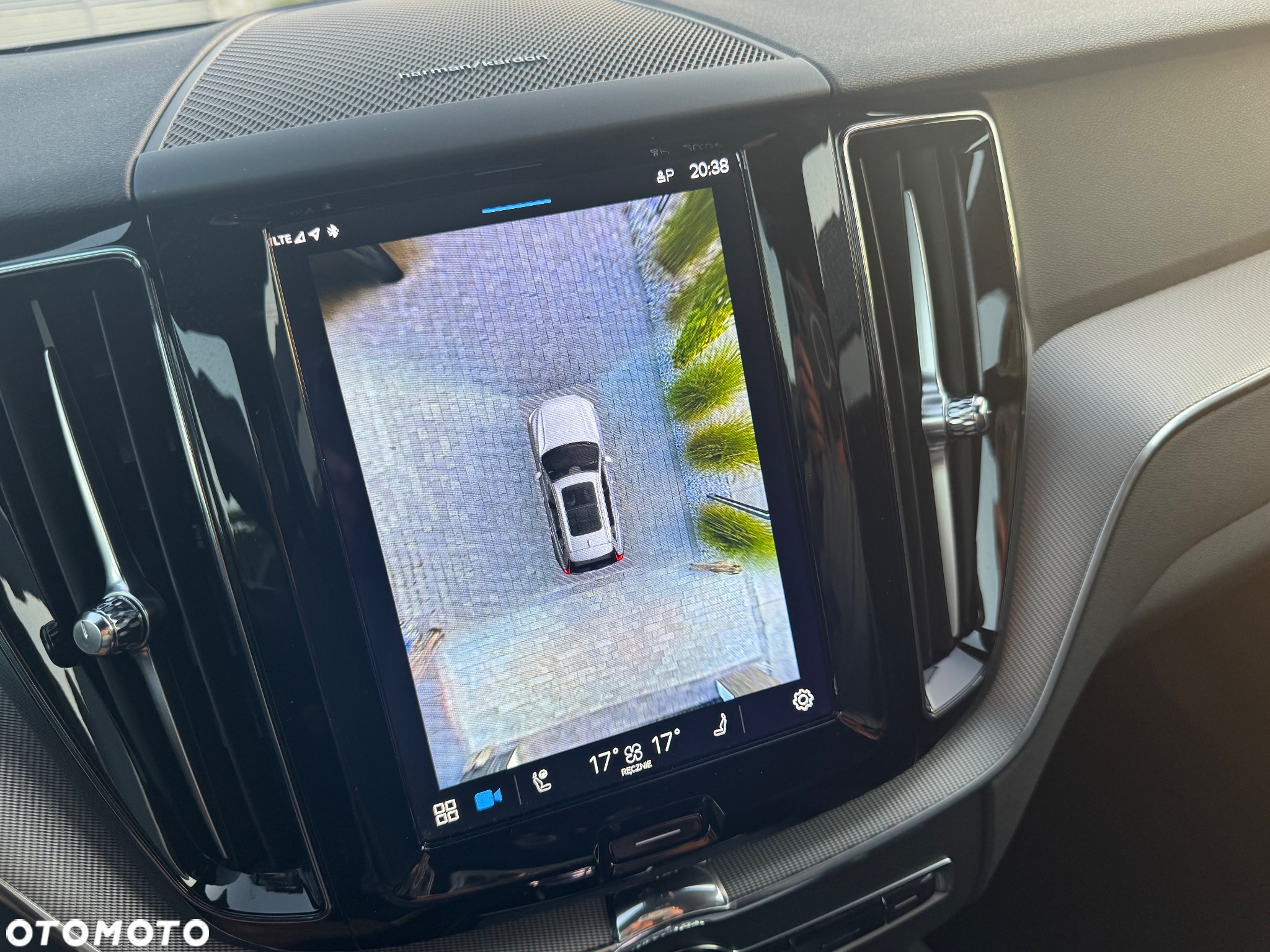 Volvo XC 60 - 18