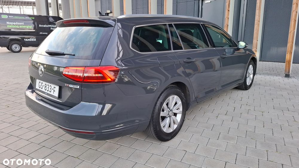 Volkswagen Passat 1.4 TSI ACT (BlueMotion Technology) Comfortline - 5