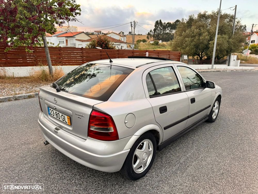 Opel Astra 1.7 DTL Club - 2