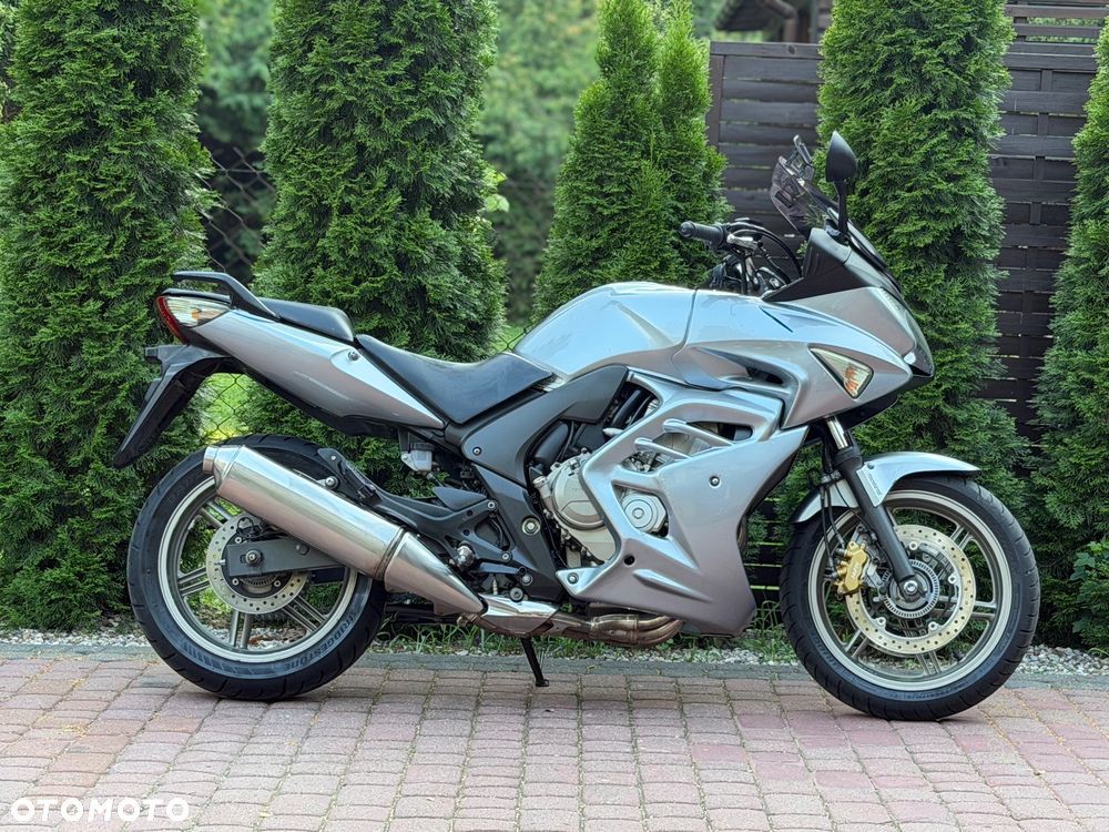 Honda CBF - 3