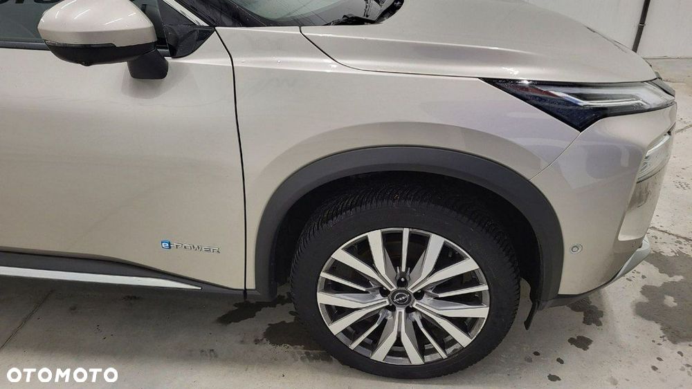 Nissan X-Trail - 4