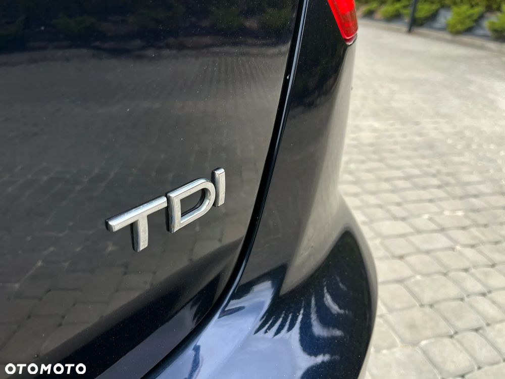 Audi A3 Sportback 2.0 TDI DPF Ambiente - 24