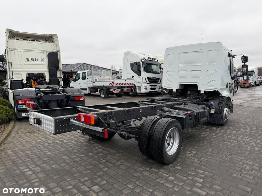 Renault MIDLUM 220 DXI // Przystawka/pompa // DMC 12T // Kabina Sypialna // rama do zabudowy - 5