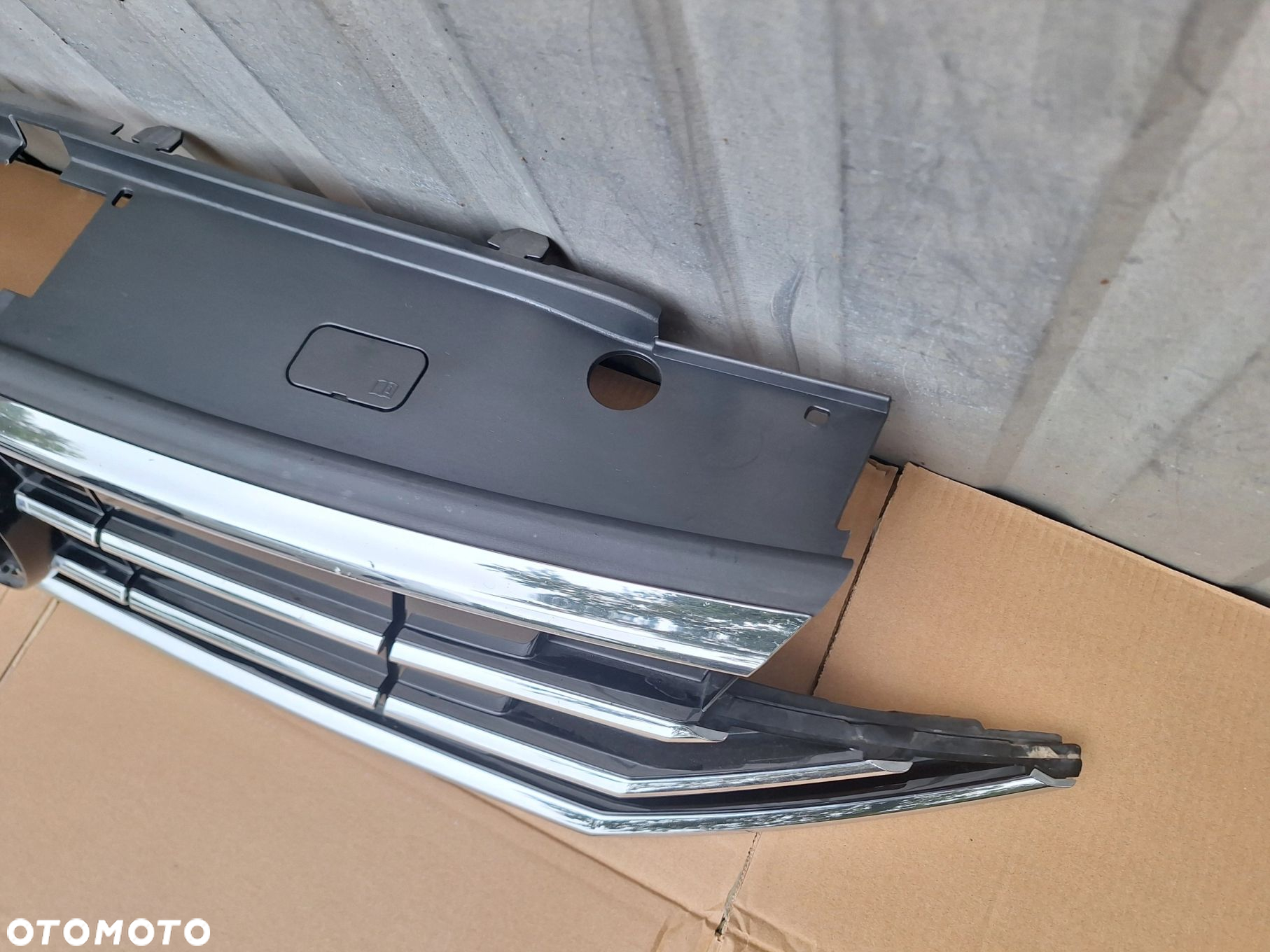 VW PASSAT B8 GTE LIFT 19- ATRAPA GRILL GNIAZDO ŁADOWANIA 3G0853479D WYSYŁKA 24H - 6
