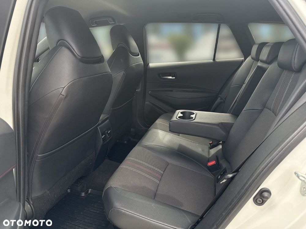 Toyota Corolla 1.8 Hybrid GR Sport - 25
