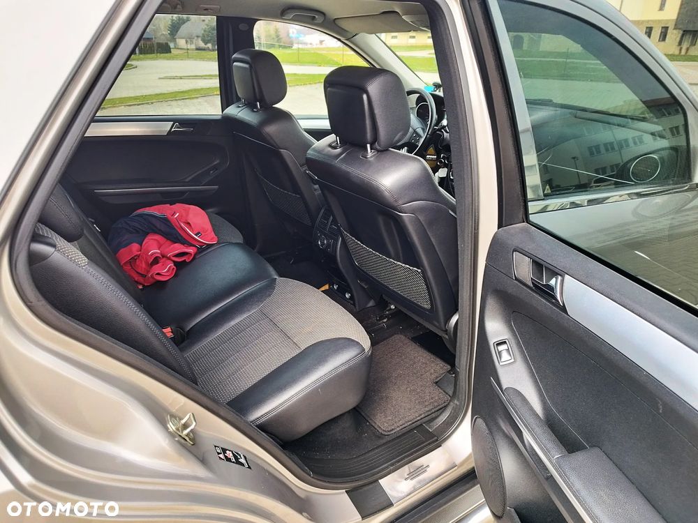 Mercedes-Benz ML 320 CDI 4Matic 7G-TRONIC - 15