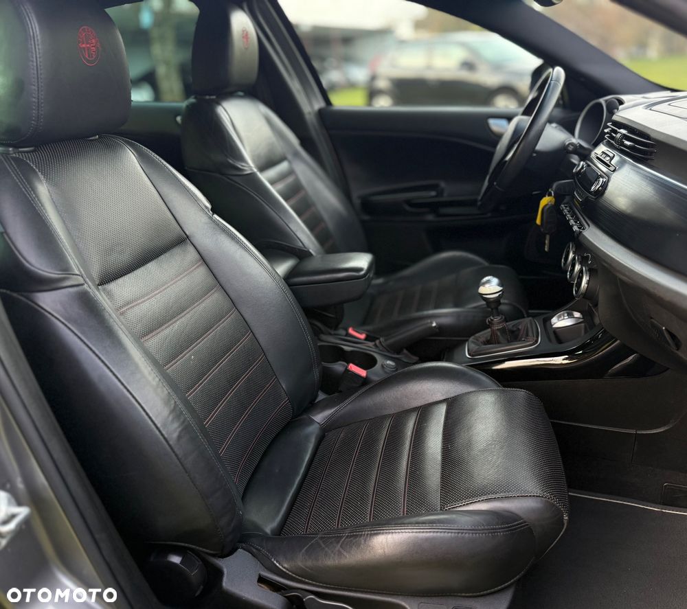 Alfa Romeo Giulietta - 19