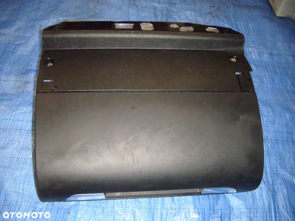 audi a3 8p schowek pasażera- europa - 2