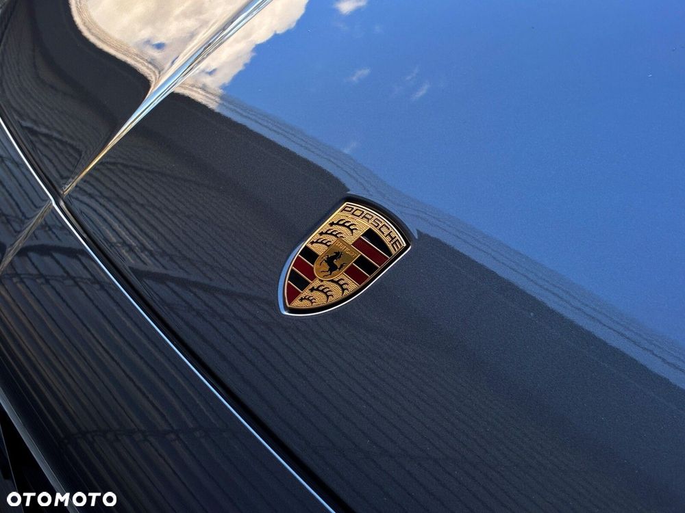 Porsche Cayenne - 14