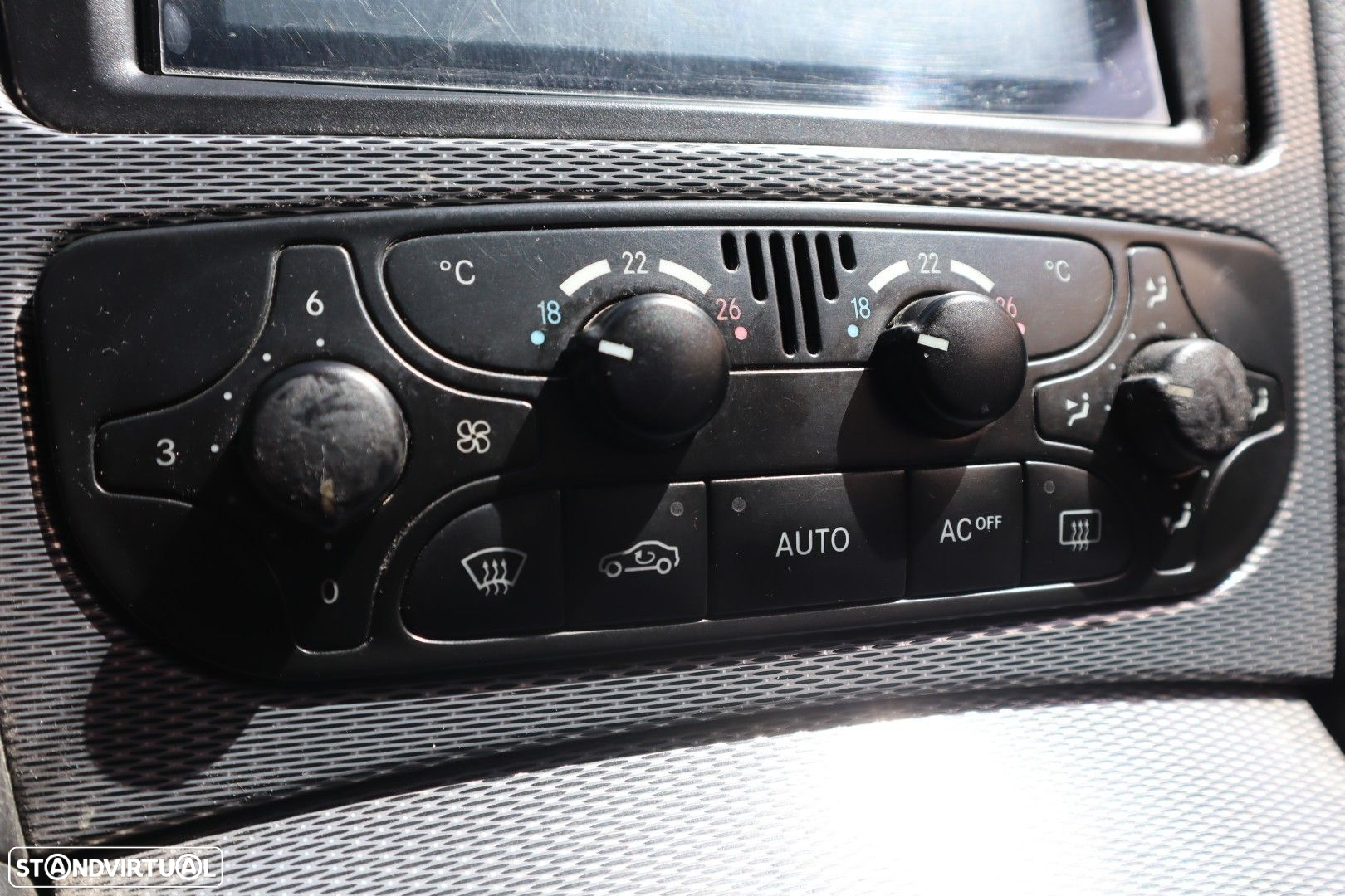 Mercedes-Benz CLK 270 CDi Avantgarde - 43