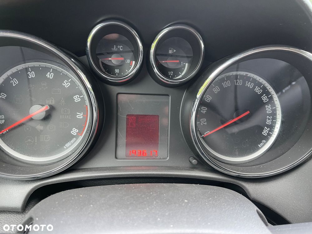 Opel Astra 1.4 Turbo Active - 21