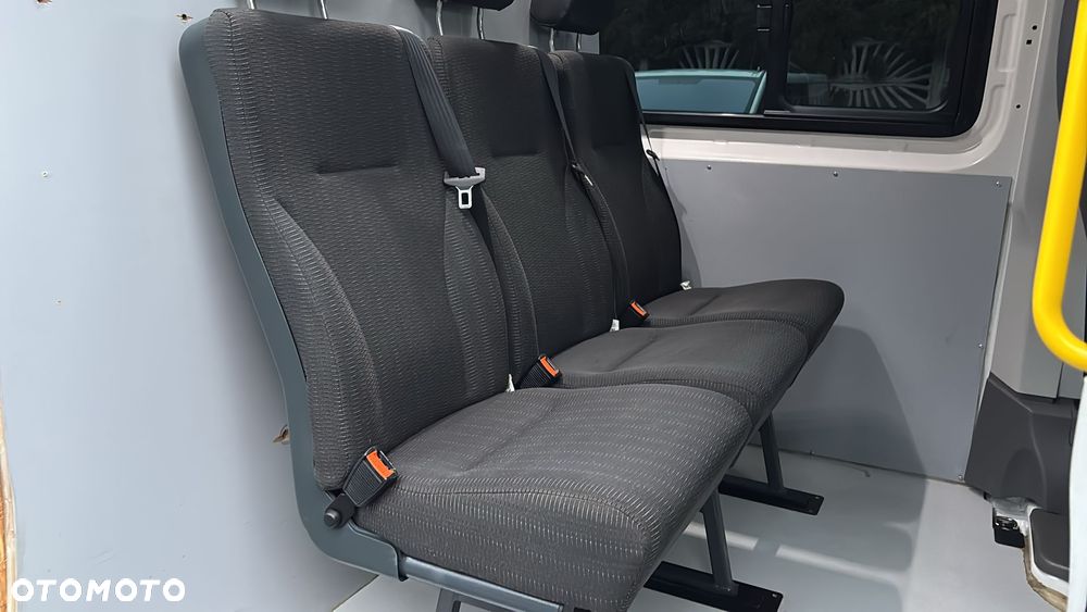 Volkswagen Crafter - 25