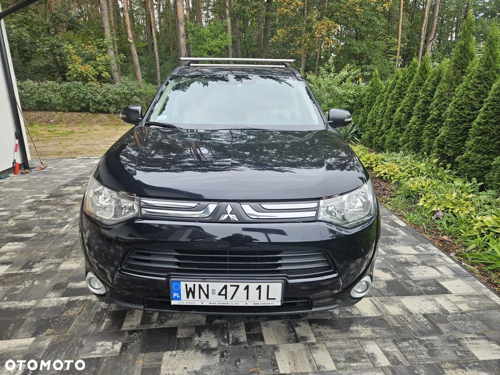 Mitsubishi Outlander - 14