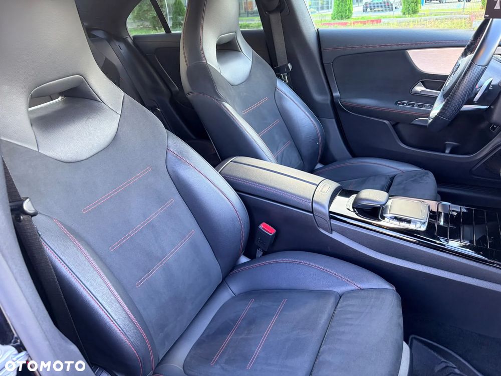 Mercedes-Benz CLA 200 AMG Line 7G-DCT - 21