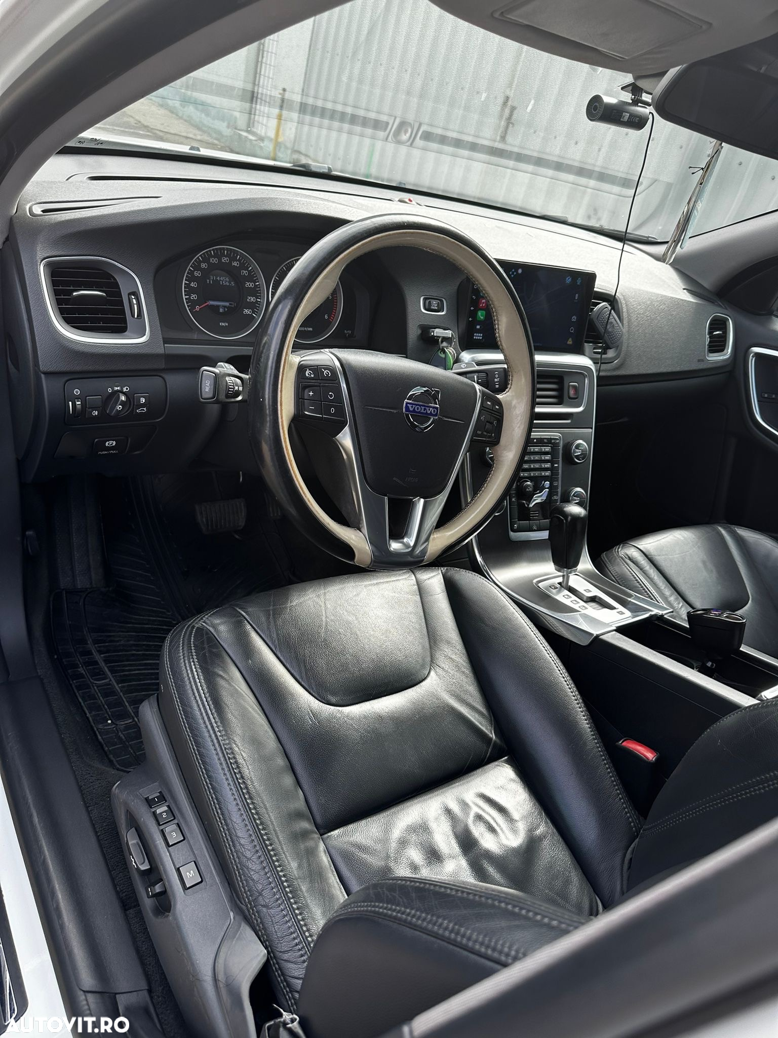 Volvo S60 D3 Geartronic - 8