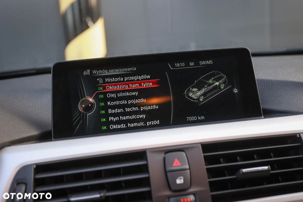 BMW Seria 3 320d xDrive Luxury Line sport - 37