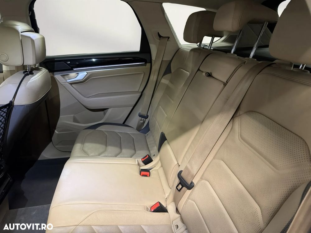 Volkswagen Touareg 3.0 V6 TDI 4Motion DPF Automatik Atmosphere - 18