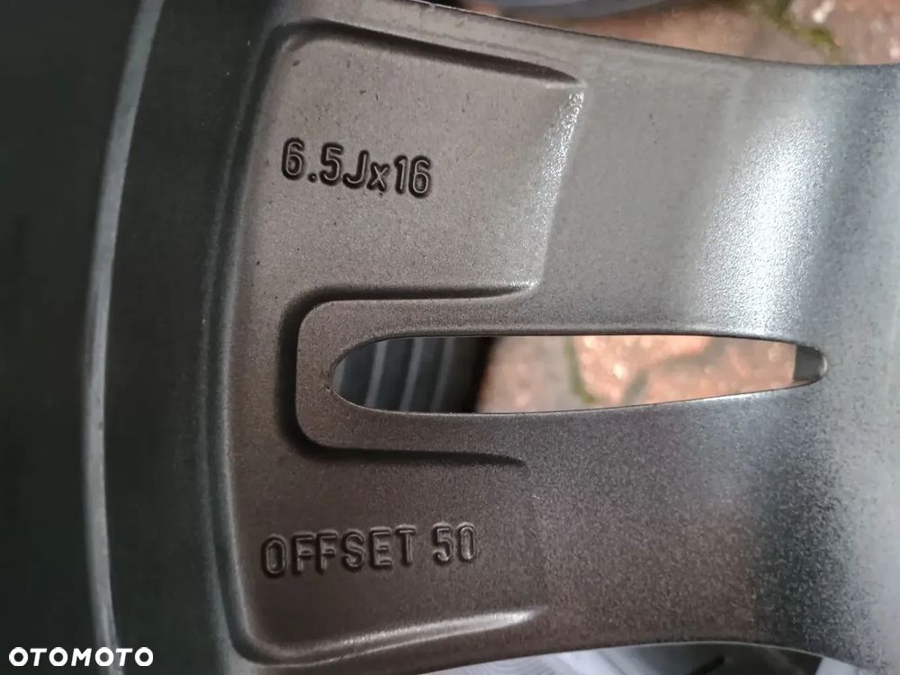 Alufelgi Hyundai I30 5 x 114,3 Czujniki  205/55/16 - 11