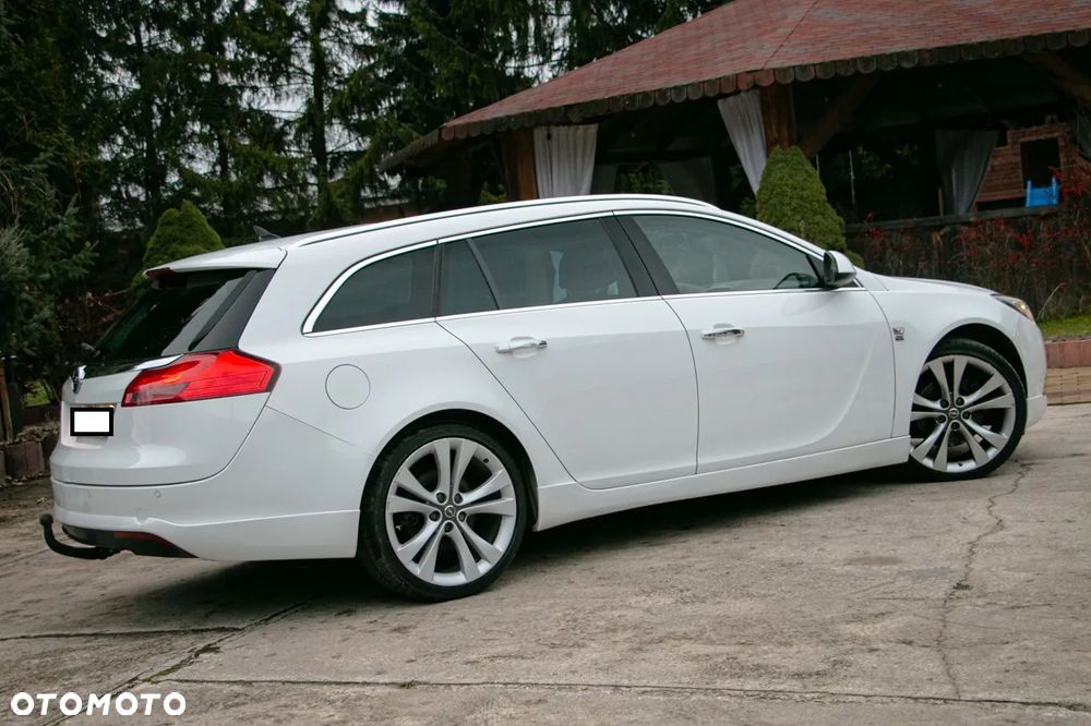 Opel Insignia 2.0 CDTI - 11