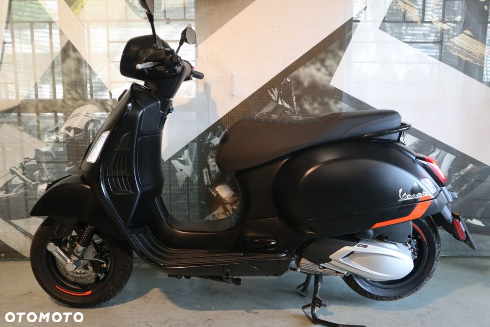 Piaggio Vespa - 5