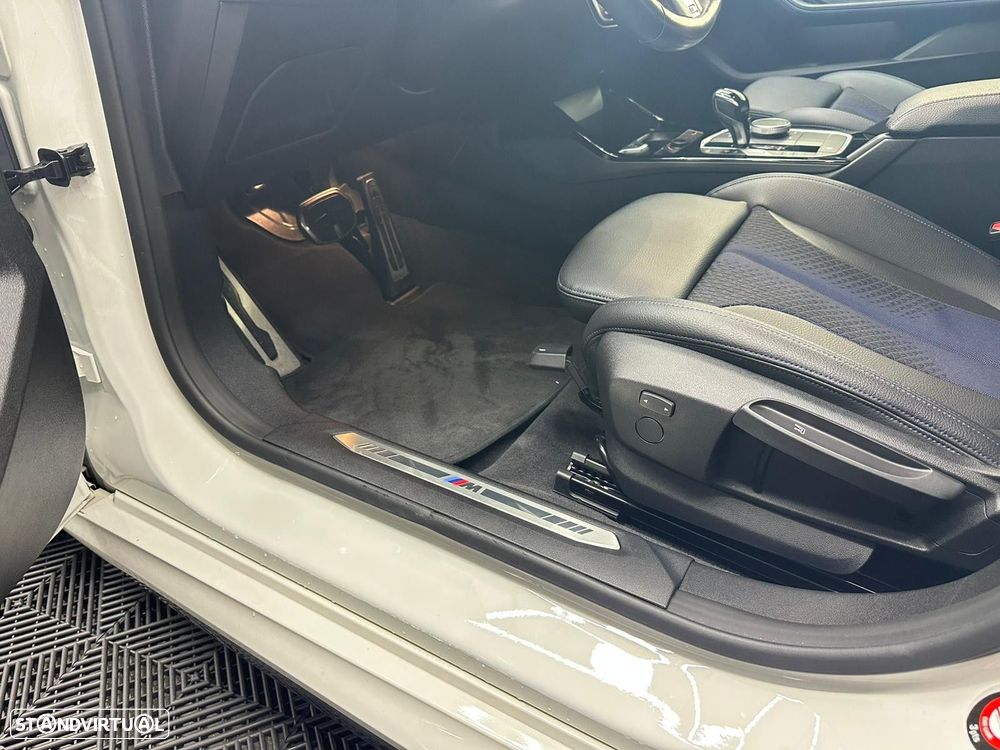 BMW 216 Gran Coupé d Pack Desportivo M - 18