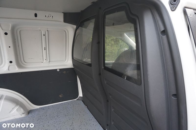 Volkswagen CADDY L1 1.6 TDI 102KM Boczne drzwi przesuwne, Tylne drzwi skrzydłowe, Homologacja cięż. VAT1, Duża ładowność 741kg, na resorach! (nie sprężyny!)  Hak 1500kg Opony Zimowe - 12