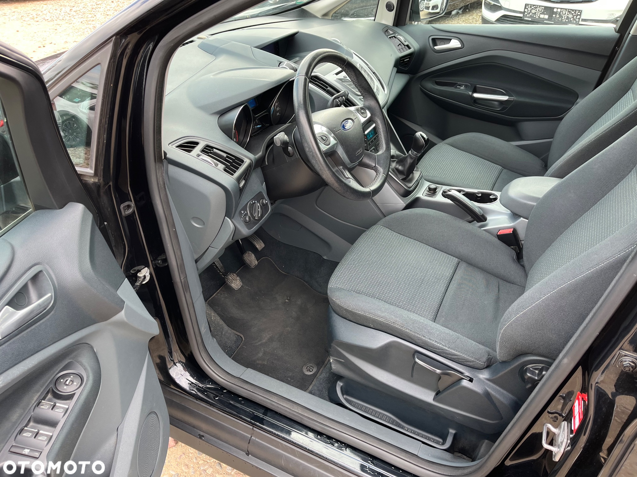 Ford C-MAX 1.6 Ambiente - 8