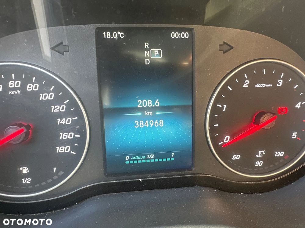 Mercedes-Benz SPRINTER - 19