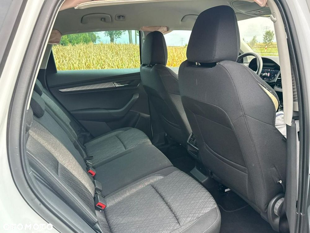 Skoda Karoq 2.0 TDI SCR 4x4 Edition 130 DSG - 22